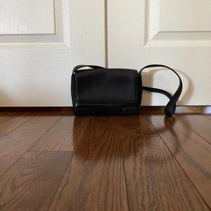 Kenneth Cole Leather Bag - Black